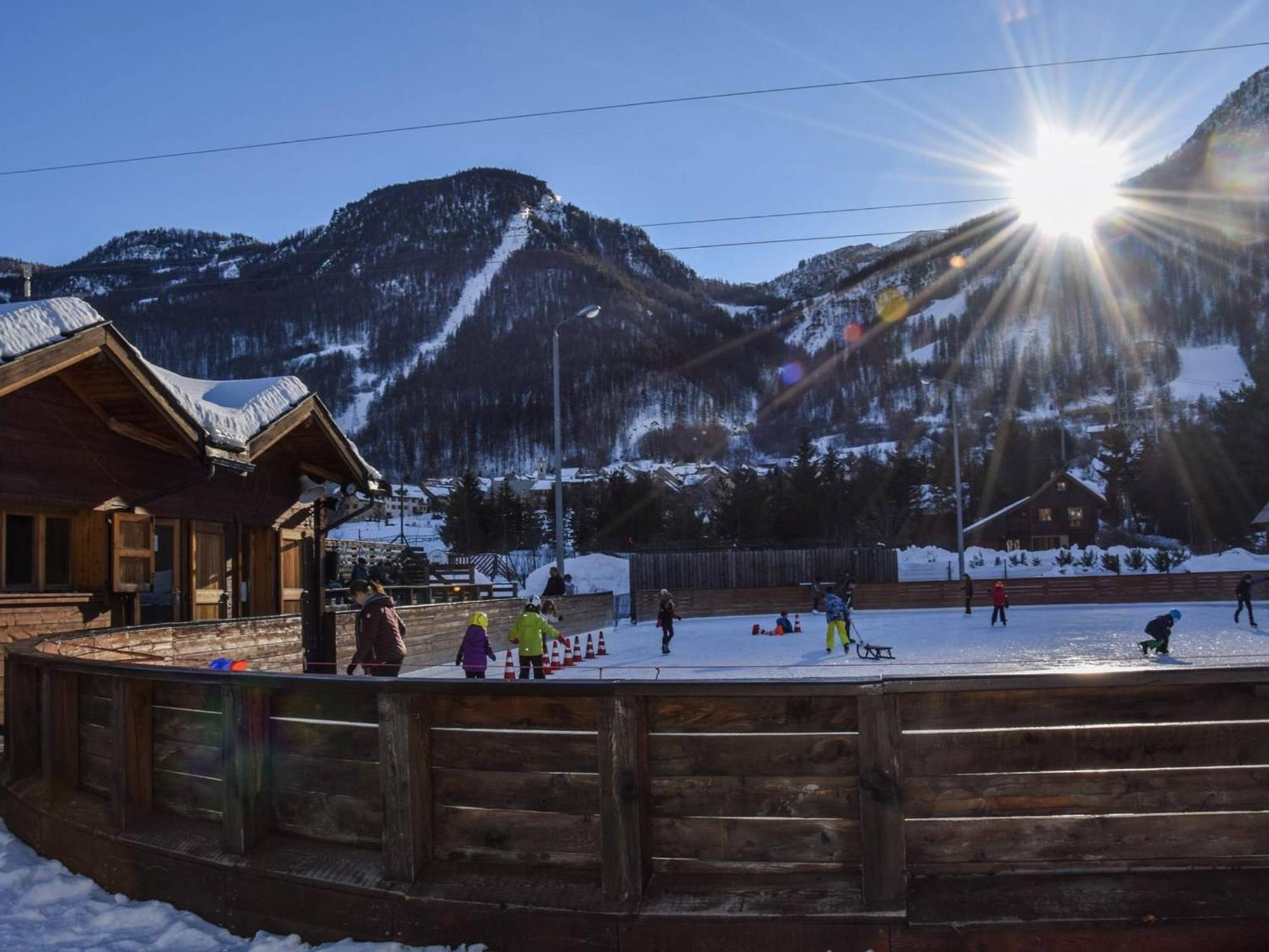Appartement La Salle-les-Alpes, 3 pièces, 6 personnes - FR-1-330F-41 Serre Chevalier Extérieur photo